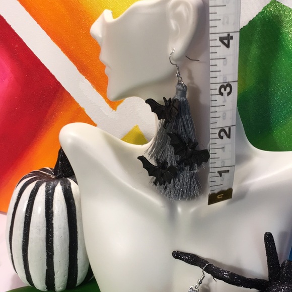 Awesome “Halloween night sky” earrings - Picture 3 of 3